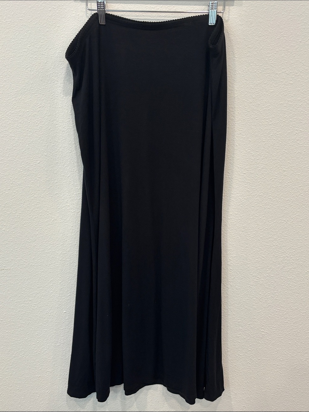 J. Jill Womenโs Black Stretch Flowing Maxi Skirt Size 2X